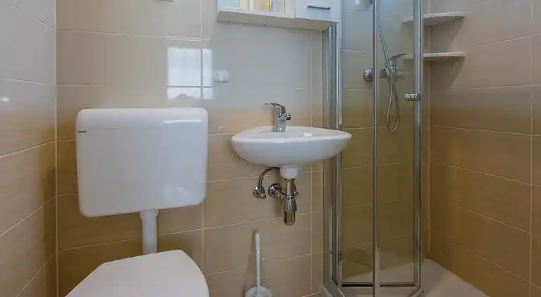 Mobile home i Neviđane