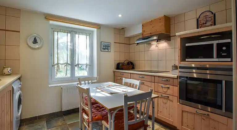 Holiday home in Locmiquélic