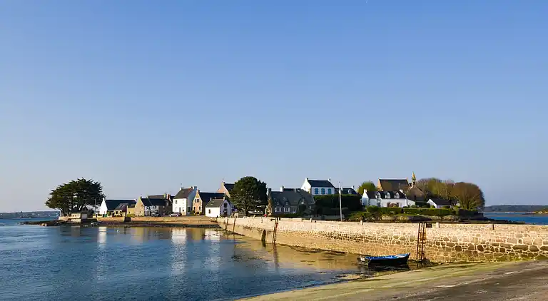 Holiday home in Locmiquélic