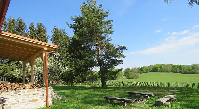 Holiday home in Milíře