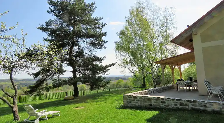Holiday home in Milíře