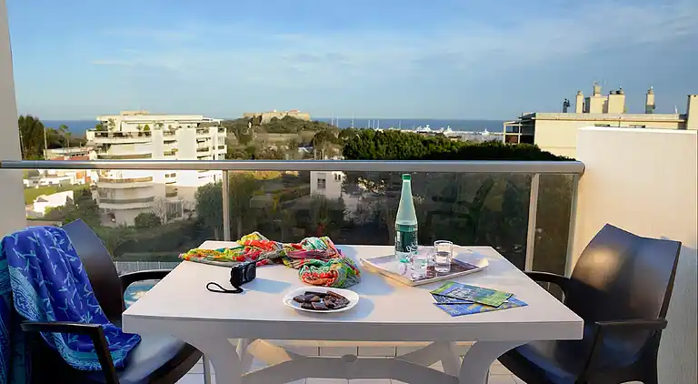 Apartment in Antibes