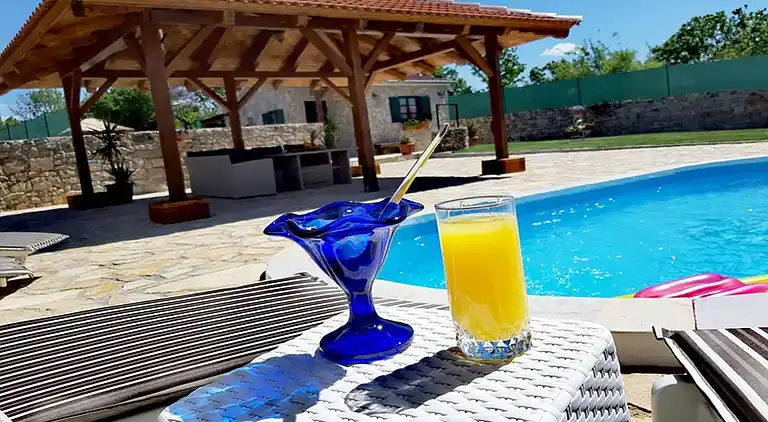 Sommerhus i Zemunik Donji