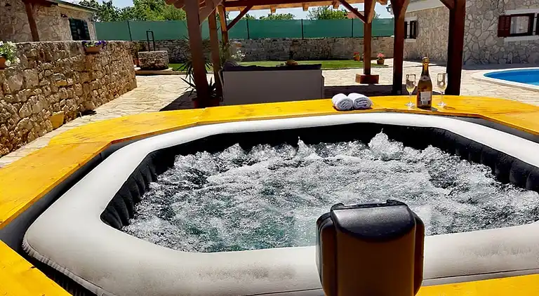 Sommerhus i Zemunik Donji