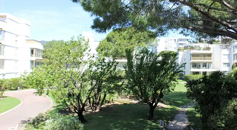 Apartment in Mandelieu-La Napoule