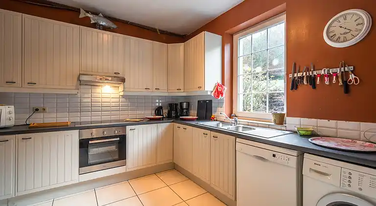 Farm house in Sosoye