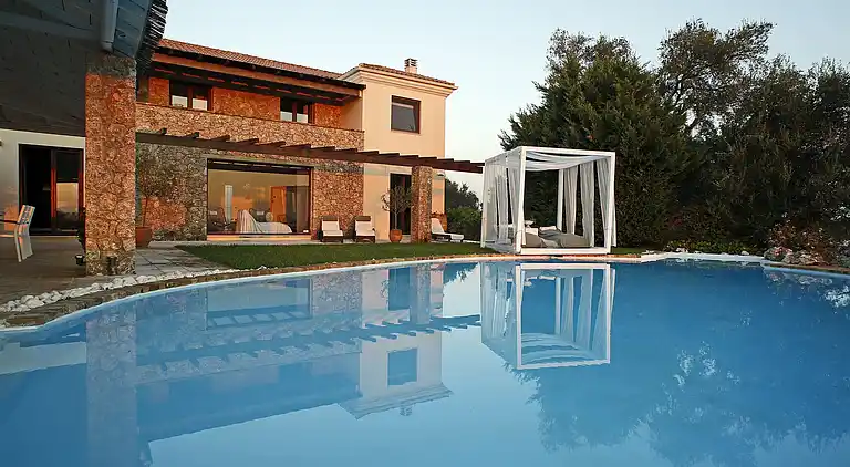Villa i Viros