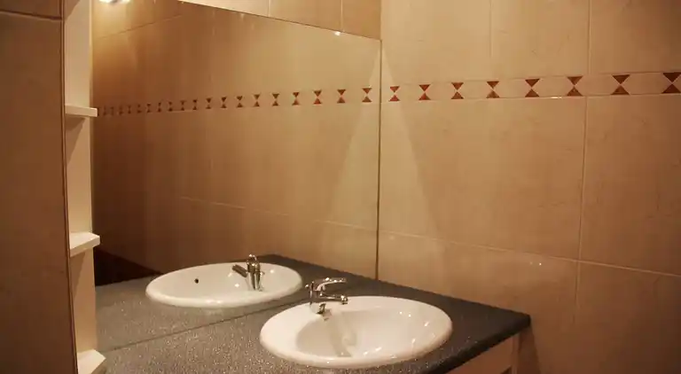 Sommerhus i Malarce-sur-la-Thines