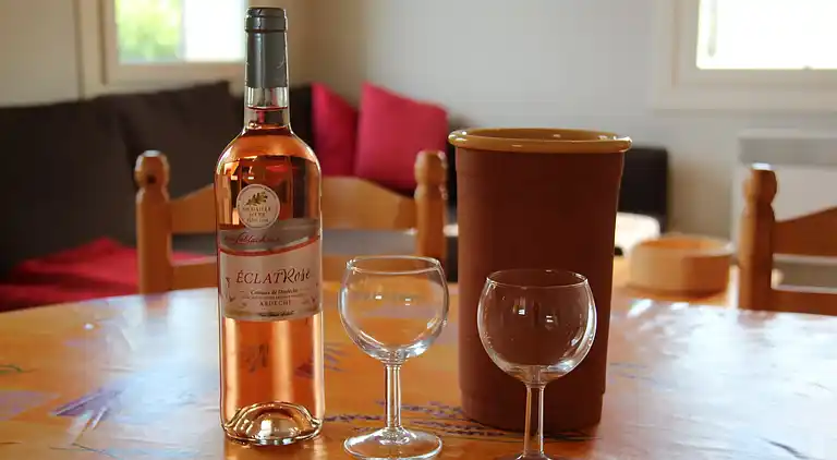 Sommerhus i Malarce-sur-la-Thines