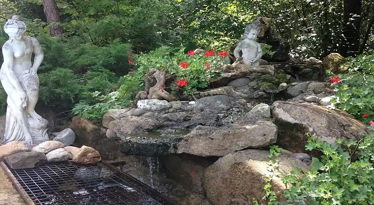 Holiday home in Cours-de-Pile