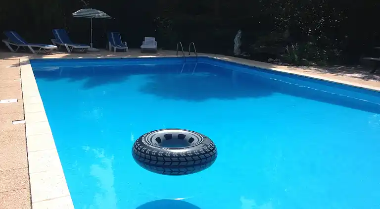 Holiday home in Cours-de-Pile