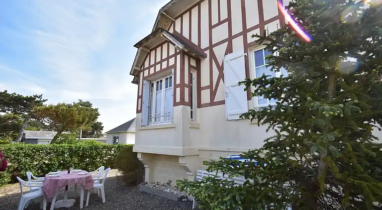 Holiday home in Regnéville-sur-Mer