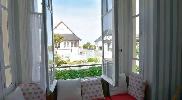 Holiday home in Regnéville-sur-Mer