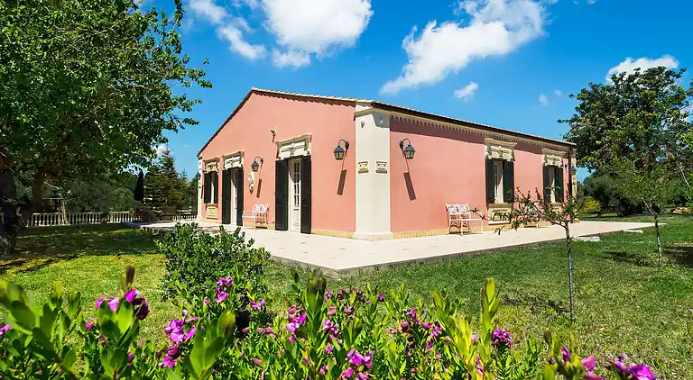 Holiday home in Fontane Bianche