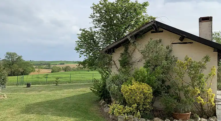 Holiday home in Homps