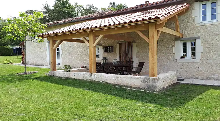 Holiday home in Verteillac