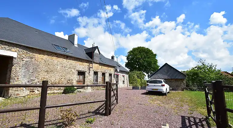 Holiday home in Gorges