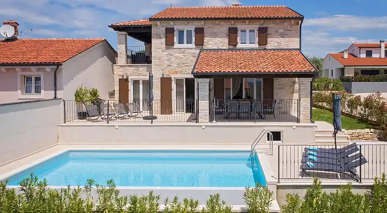 Villa i Sveti Lovreč