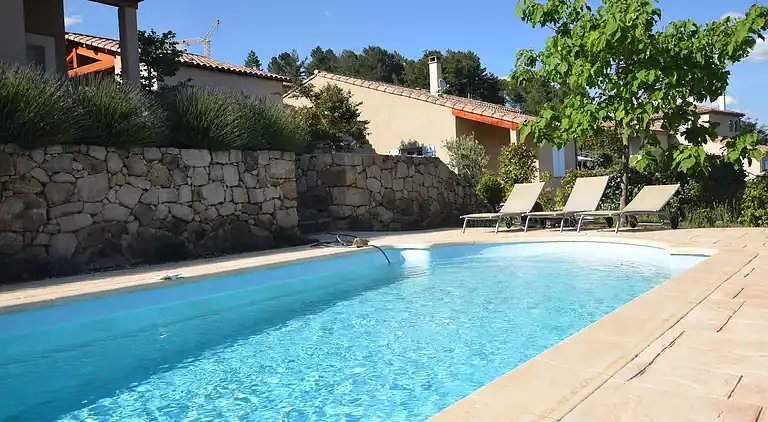 Villa in Saint-Mélany