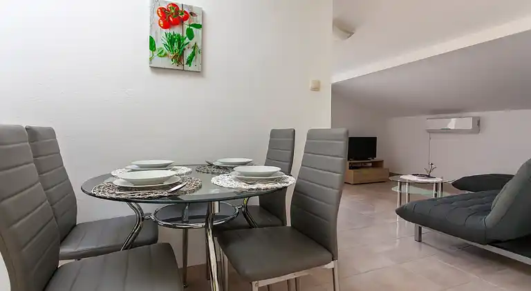 Apartment in Malinska