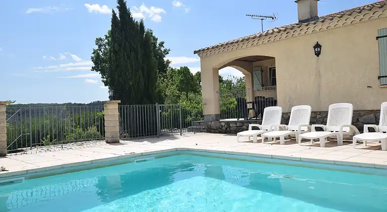 Sommerhus i Malarce-sur-la-Thines