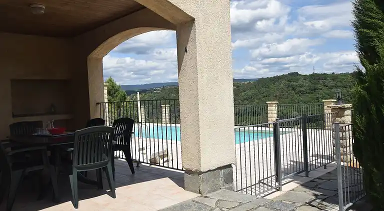 Sommerhus i Malarce-sur-la-Thines