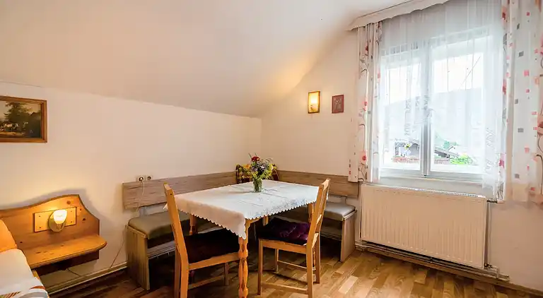 Ferielejlighed i Tröpolach