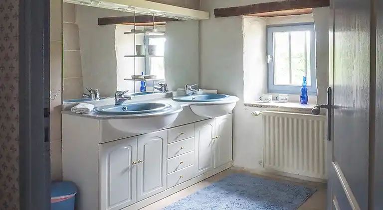 Holiday home in Cezais