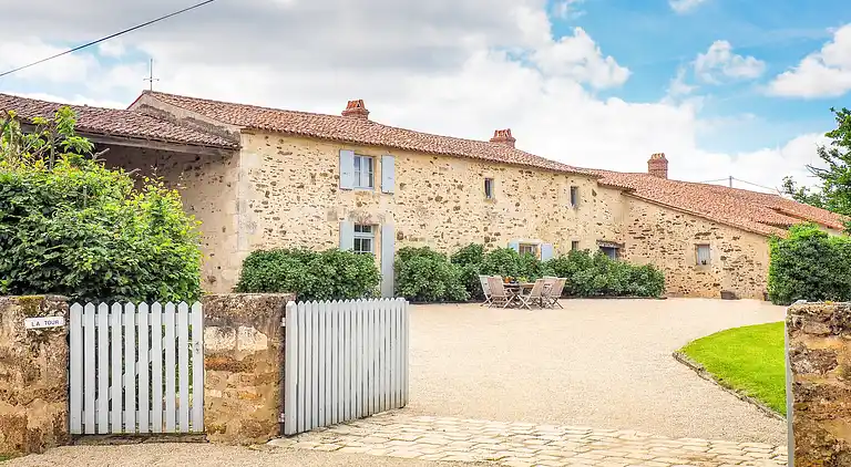 Holiday home in Cezais