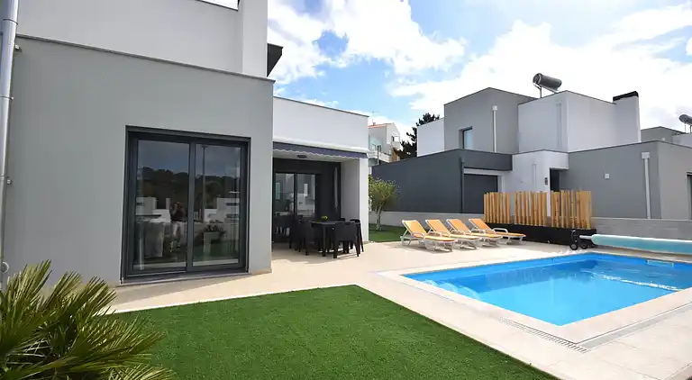 Villa i Foz do Arelho