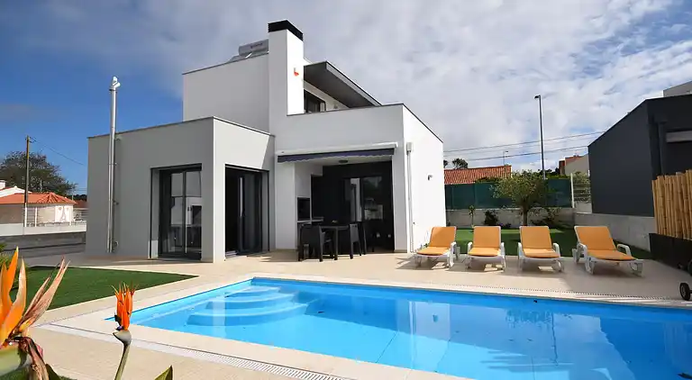 Villa i Foz do Arelho