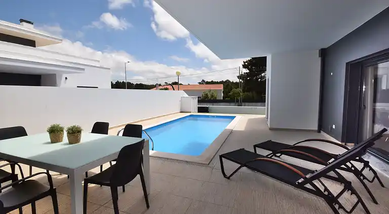 Villa i Nadadouro
