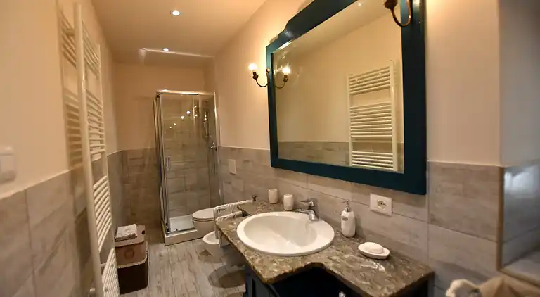 Gårdhus i Piano-Molini d'Isola