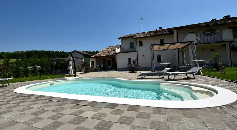 Gårdhus i Piano-Molini d'Isola