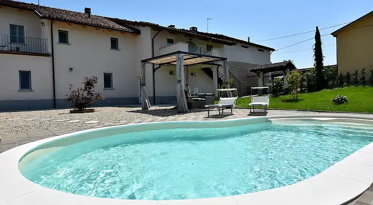 Gårdhus i Piano-Molini d'Isola