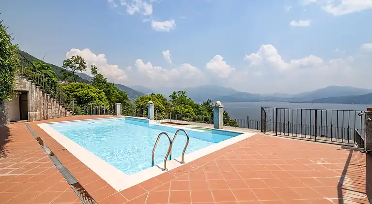 Apartment in Oggebbio