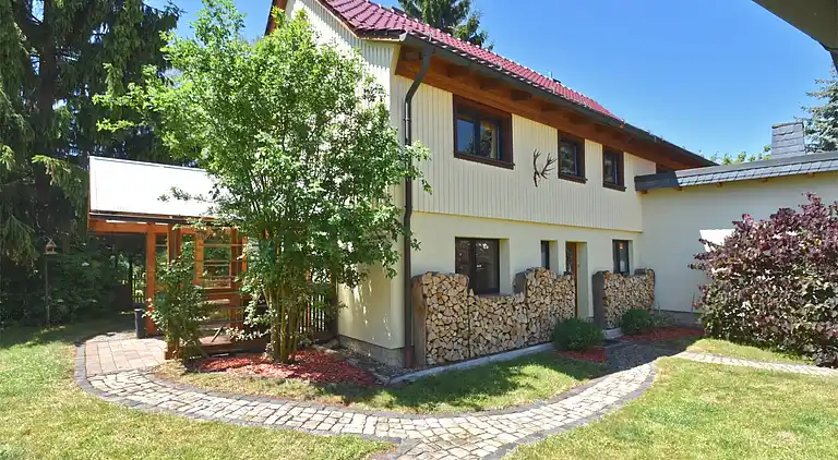 Vakantiehuis in Leina