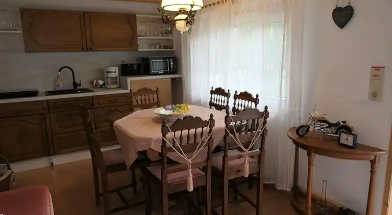 Sommerhus i Ahnatal-Weimar