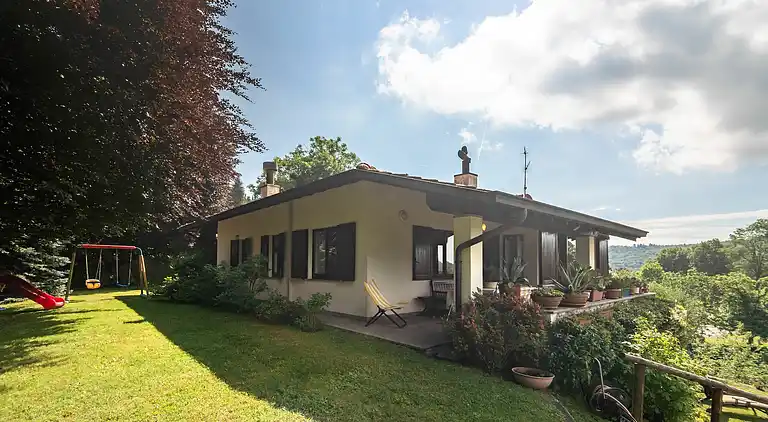 Holiday home in Vezzo