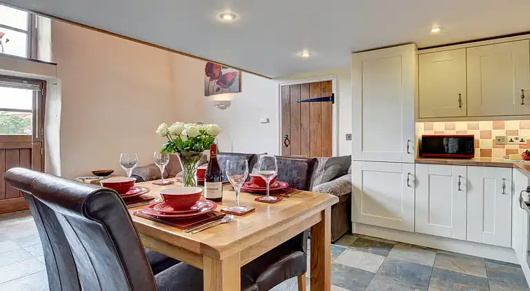 Ferielejlighed i Cove