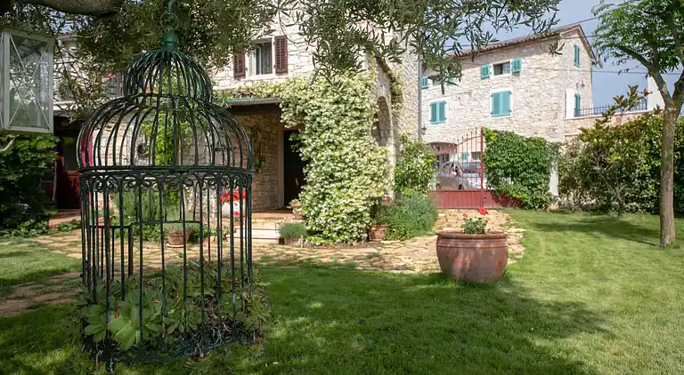 Ferienhaus in Rošini