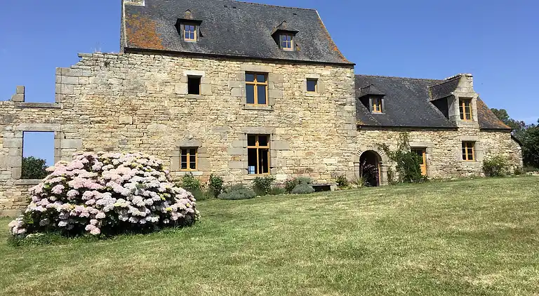 Manor house in Saint-Jean-du-Doigt