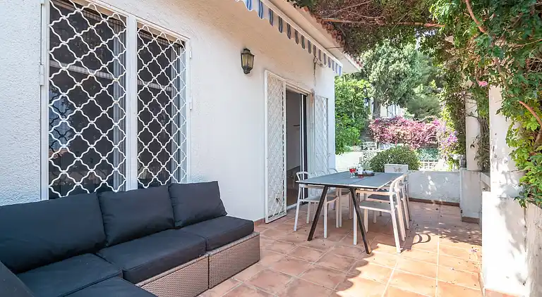 Holiday home in Èze