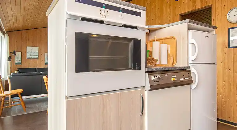 Sommerhus ved Øer Strand