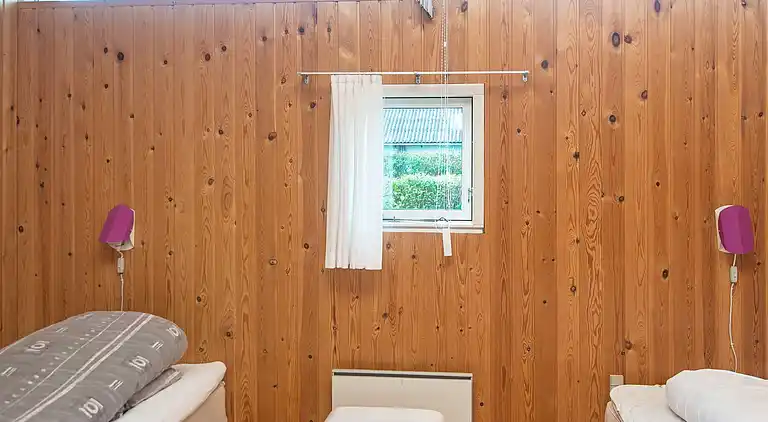 Sommerhus ved Øer Strand