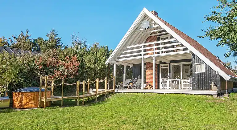 Holiday home in Øer Strand