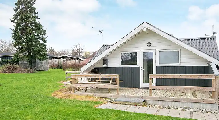 Holiday home in Hejlsminde Strand