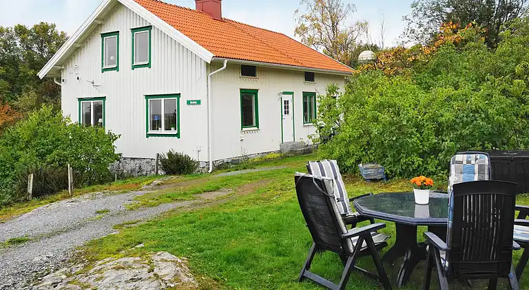 Holiday home in Tjörn S
