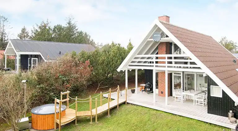 Holiday home in Øer Strand