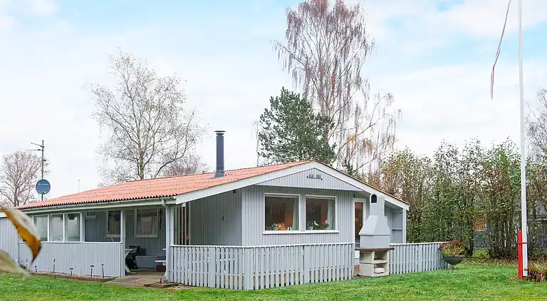 Sommerhus ved Fjellerup Strand